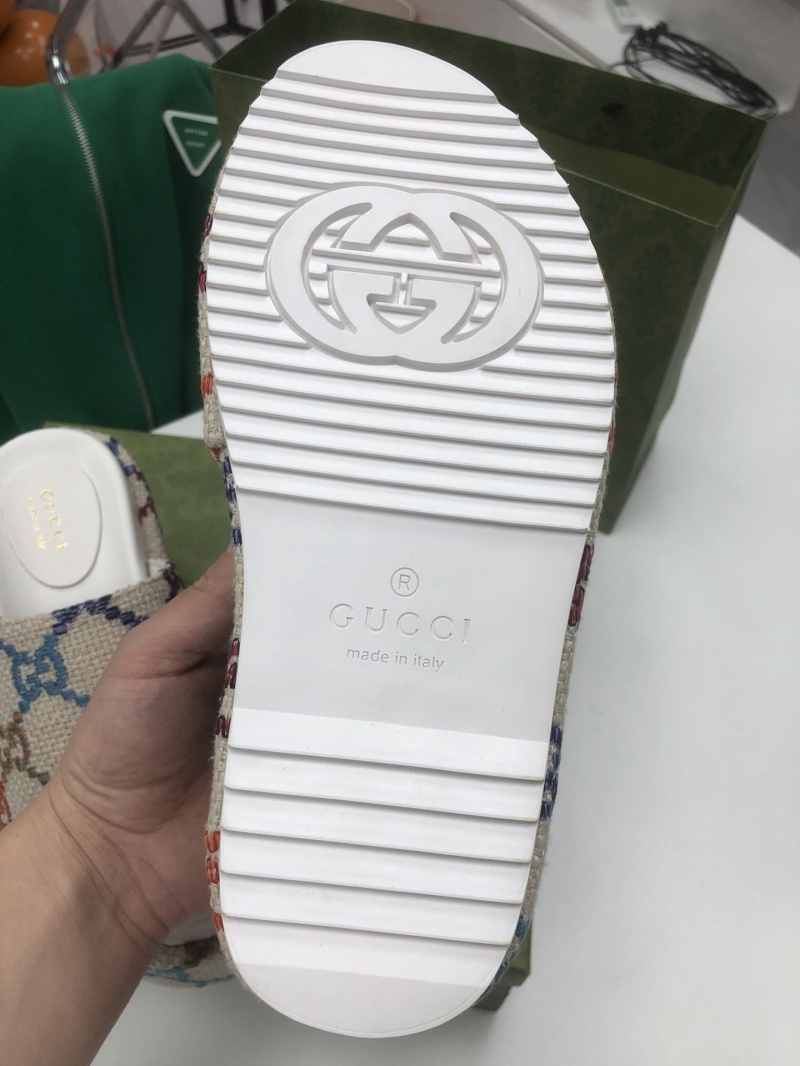 Gucci Casual Shoes